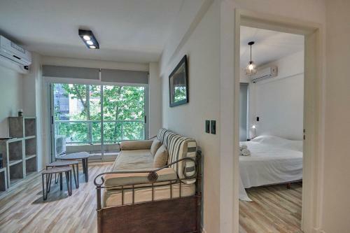 Luminous Apartment In Recoleta