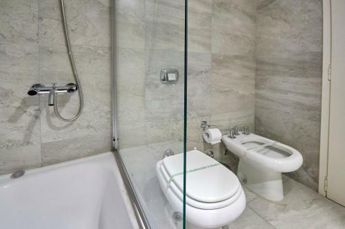 Luminous Apartment In Recoleta