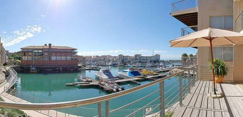 Apartamentos Coast And Country Accommodation