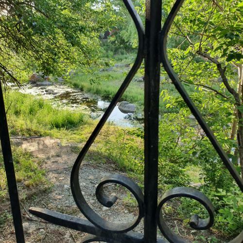 Casa Con Playa Y Bajada Al R�o Privada
