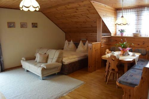 Apartamento Landhaus Unterk�fler