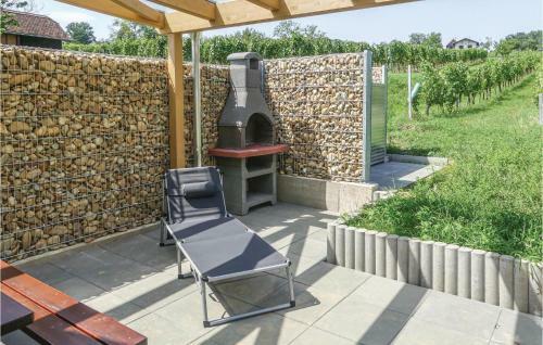 One-bedroom Holiday Home In Deutsch Schutzen