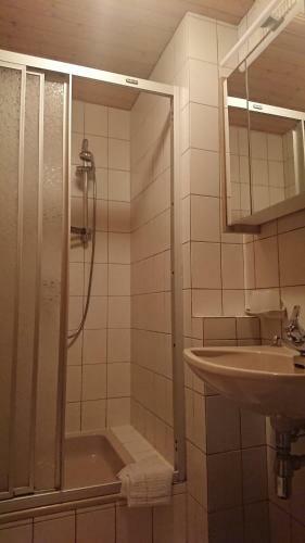 Hostal G�stehaus Der Gamser Winzerstube