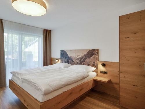 Inviting Apartment In Hart Im Zillertal With Parking