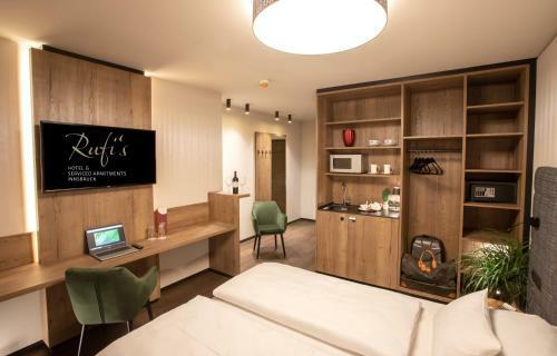 Rufi's Hotel & Apartments