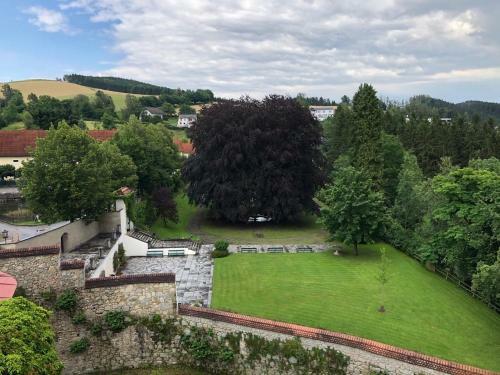 Hotel Schloss Weinberg