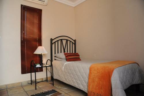 Hostal Rise And Shine Lodge