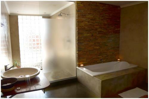 Hostal African Moon Corporate House