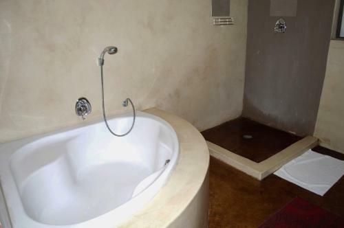 Hostal African Moon Corporate House