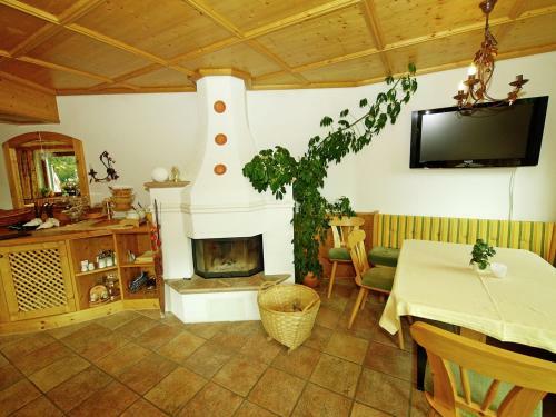Spacious Apartment In Sankt Anton Am Arlberg With Balcony