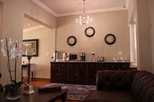 Hostal Abiento Guesthouse