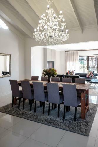 Hostal Hill Top Guesthouse