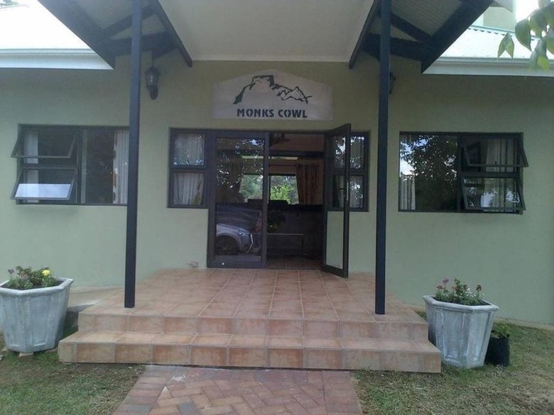 Hotel Gooderson Monks Cowl Golf Resort