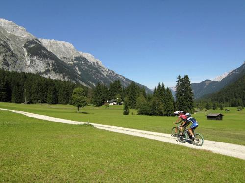 Relaxing Apartment In Seefeld In Tirol With Gardenter