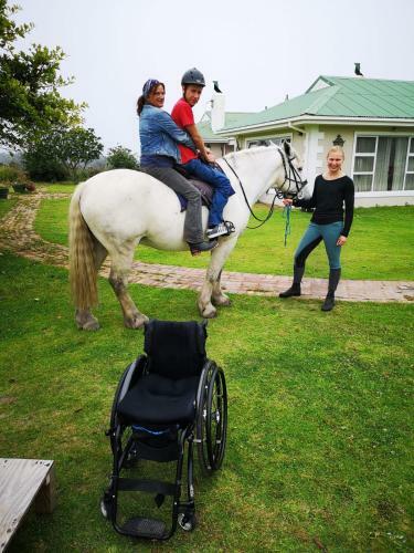 Agroturismo T'niqua Stable Inn