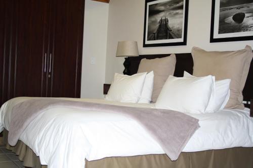 Bed & Breakfast Ohannas Bnb & Self Catering
