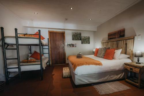 Albergue Tsitsikamma Backpackers