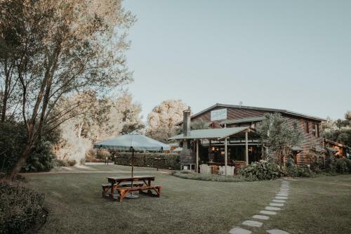 Albergue Tsitsikamma Backpackers