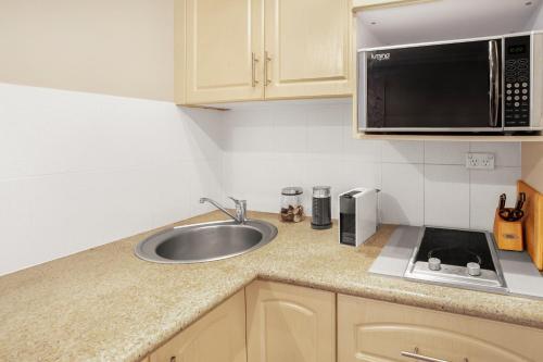 Apartamento Comfy Studio With Parking Near Gabba And Restaurants