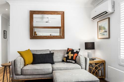 A Perfect Stay - Little Geckos