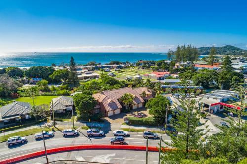 Bayside Court Apartments