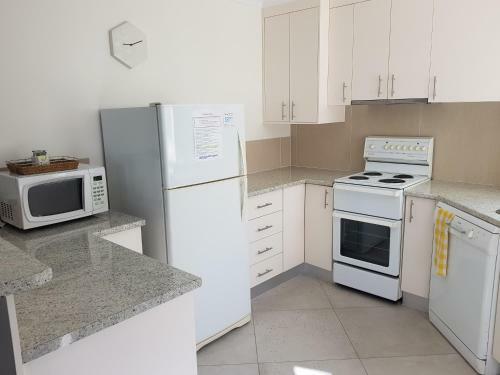 Kings Way Apartments