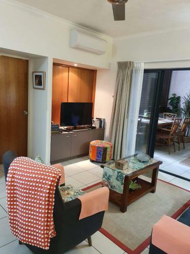 Jackies City Central Apartment