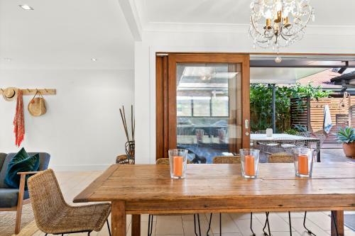 Florida On Carlyle Street