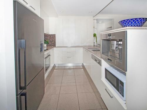 Stunning Ground Floor City Apartment.