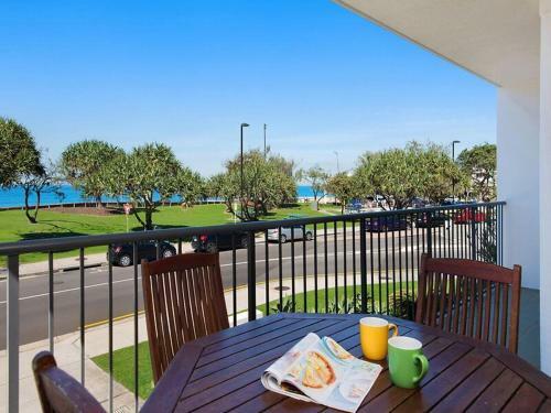 Apartamento Kings Beach Ocean Front Views Private Balcony Overlooking Kings Beach