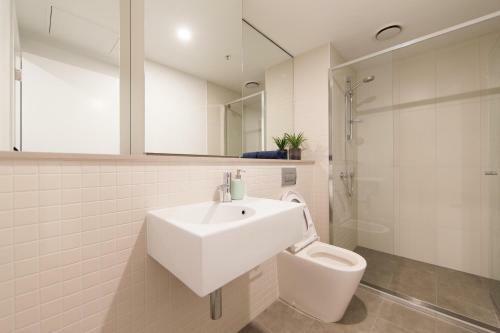"mid Night" Apartment Canberra City Onsite Parking