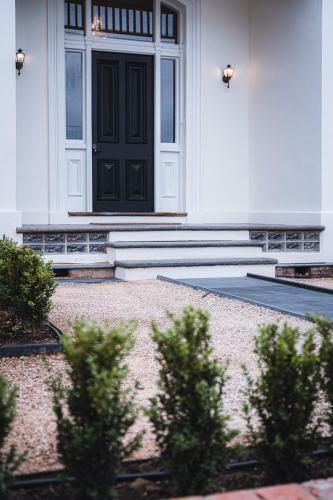 Campbell House