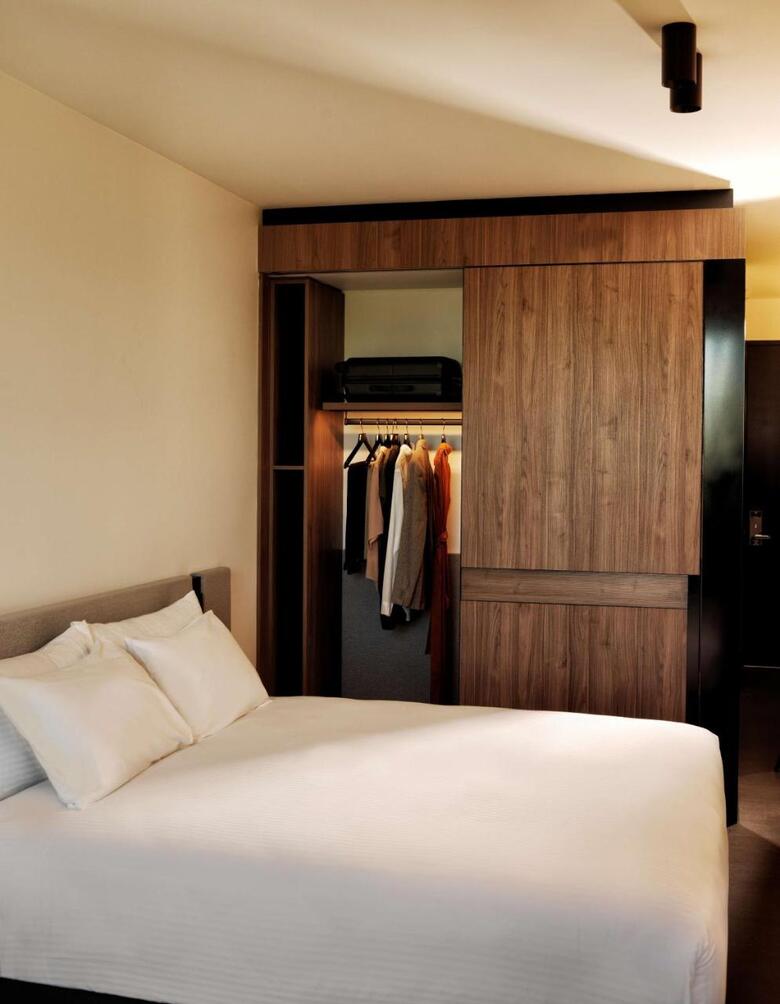 Aparthotel A By Adina Canberra