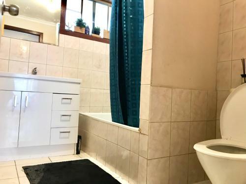 Budget Clayton Homestay