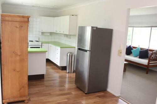 Apartamento Coolum Classic Beach Shack - Pet Friendly