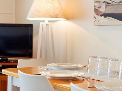 Ocean Blue Apartment Two - Oceanfront Apartment