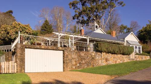 Foxglove Villa - New Listing