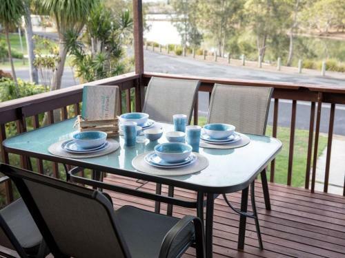 Kookas Nest - Waterfront Home, Tranquil Setting