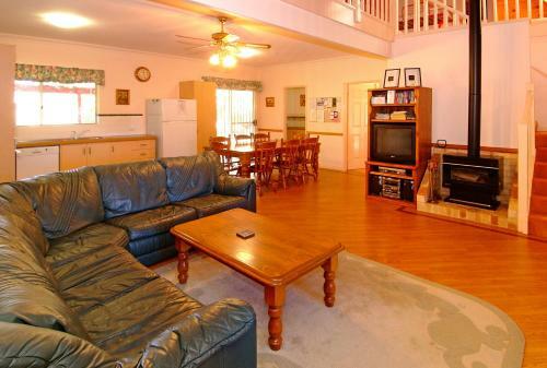 Rosewood Cottage