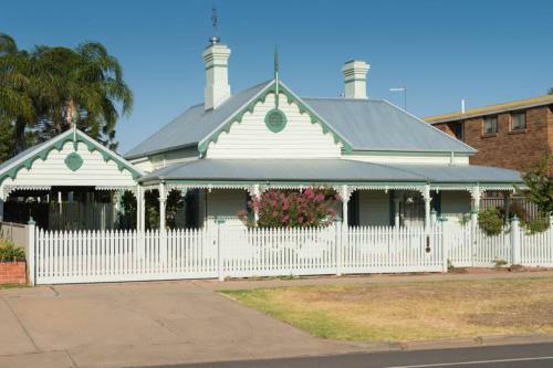 Wandew - Echuca Holiday Homes