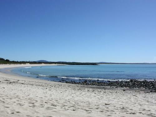 Apartamento Ebbtide 13 - On The Beach!