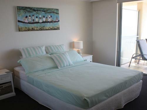 Apartamento Beachpoint 302 - On The Beach!