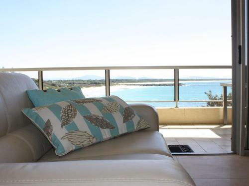 Apartamento Beachpoint 302 - On The Beach!