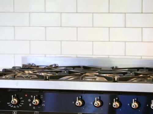 Poppy Cottage-delightful Pet Friendly Weatherboard
