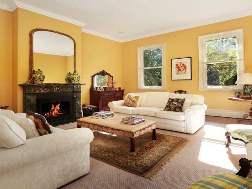 Redcourt - Est 1904: Southern Highlands Elegance