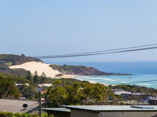 Aqua Palm With Sweeping One Mile Views