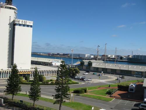 Fremantle Harbourside Luxury Apartments