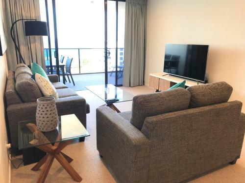 Qube Broadbeach Ocean View Apartments