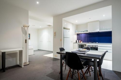 Apartamento Stunning Views - Hotel Stay On Cavill - Level 24