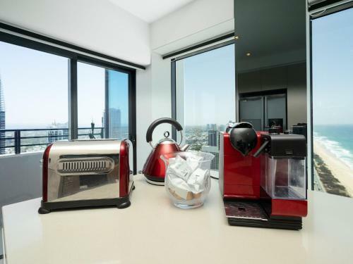 Luxury For The Soul 2 Bedroom Beachfront Apartment